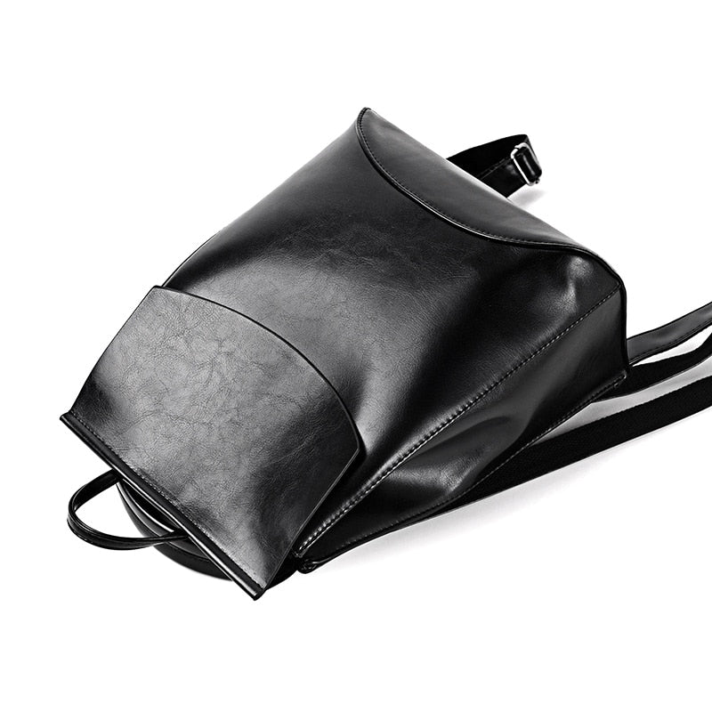 Mochila Feminina em Couro Charlotte