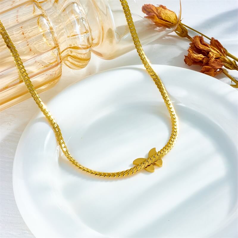 Corrente Feminina Golden Butterfly